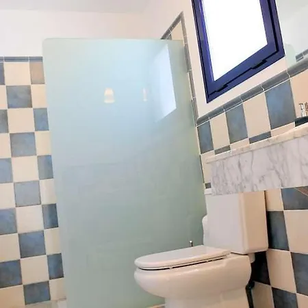 Playa Blanca Sleeps 6 Pool Air Con Wifi Appartement